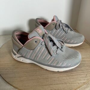 ZEBA Women’s Slip-On Sneakers Gray Pink Comfort Shoes US 10 EU 41